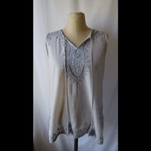 LUNA MOON embroidered gray blouse